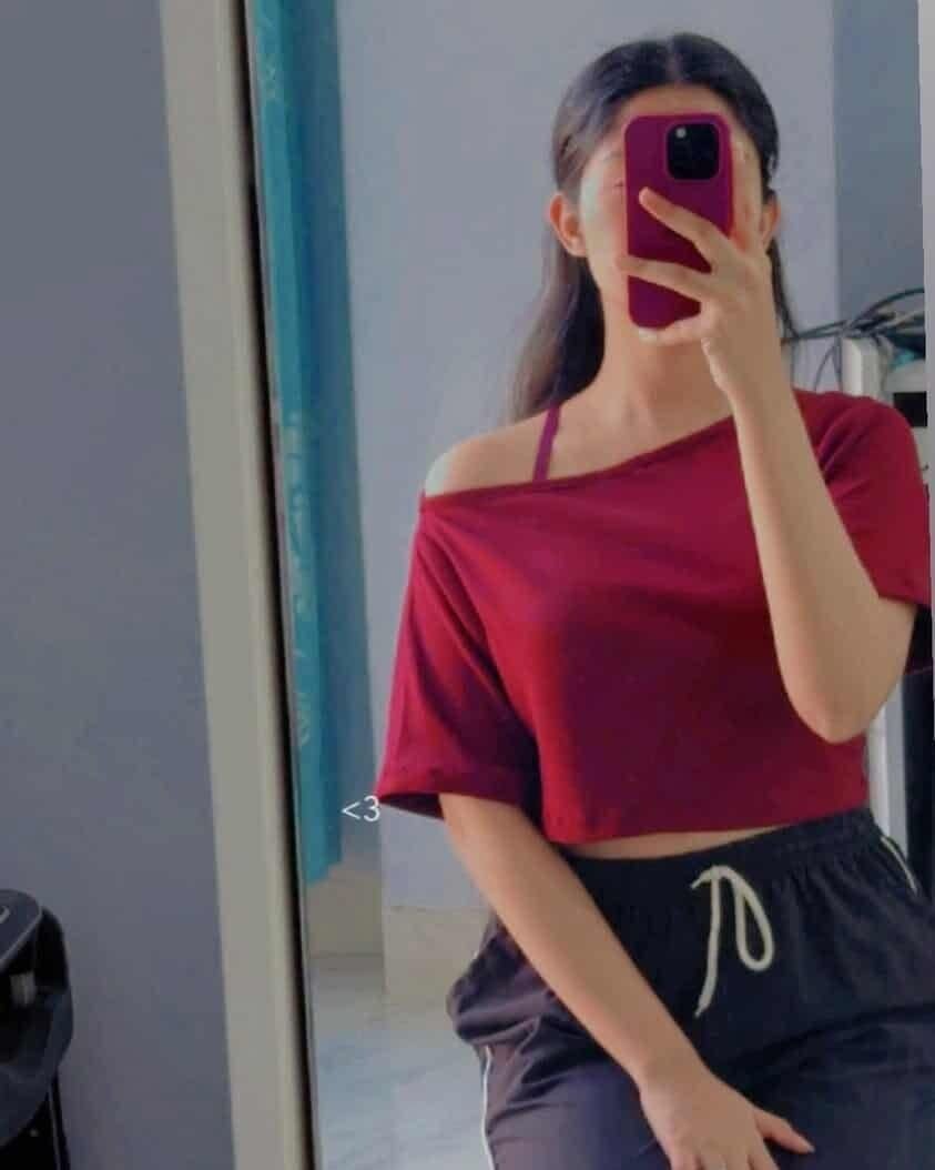 One drop sholder crop top