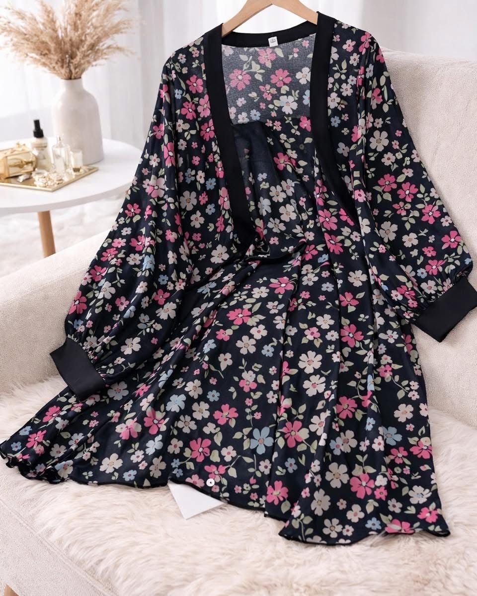 Printed shrug flowergurden with black border