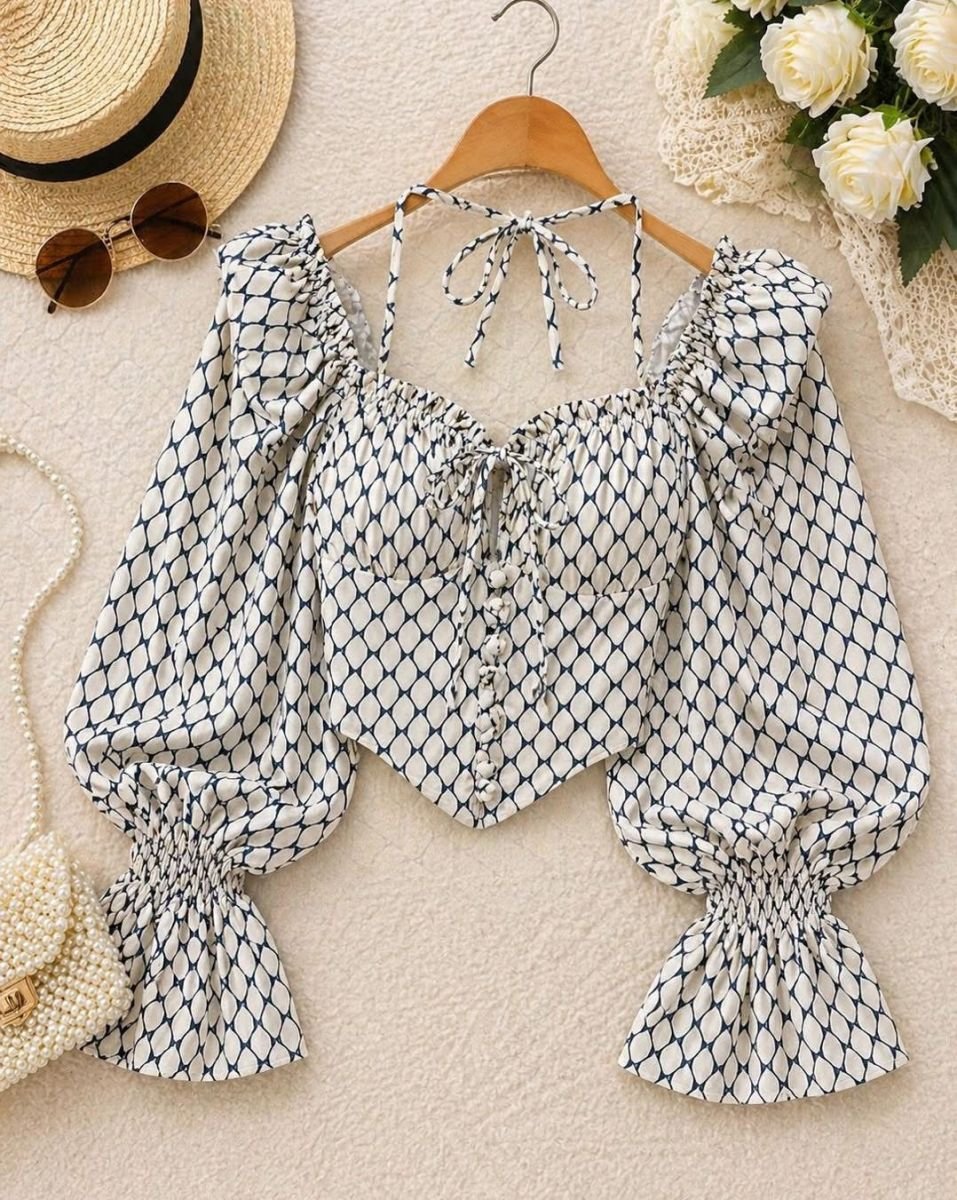 Paded print top iceland 013
