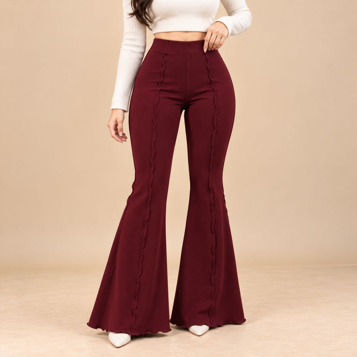 Wavy flare pants