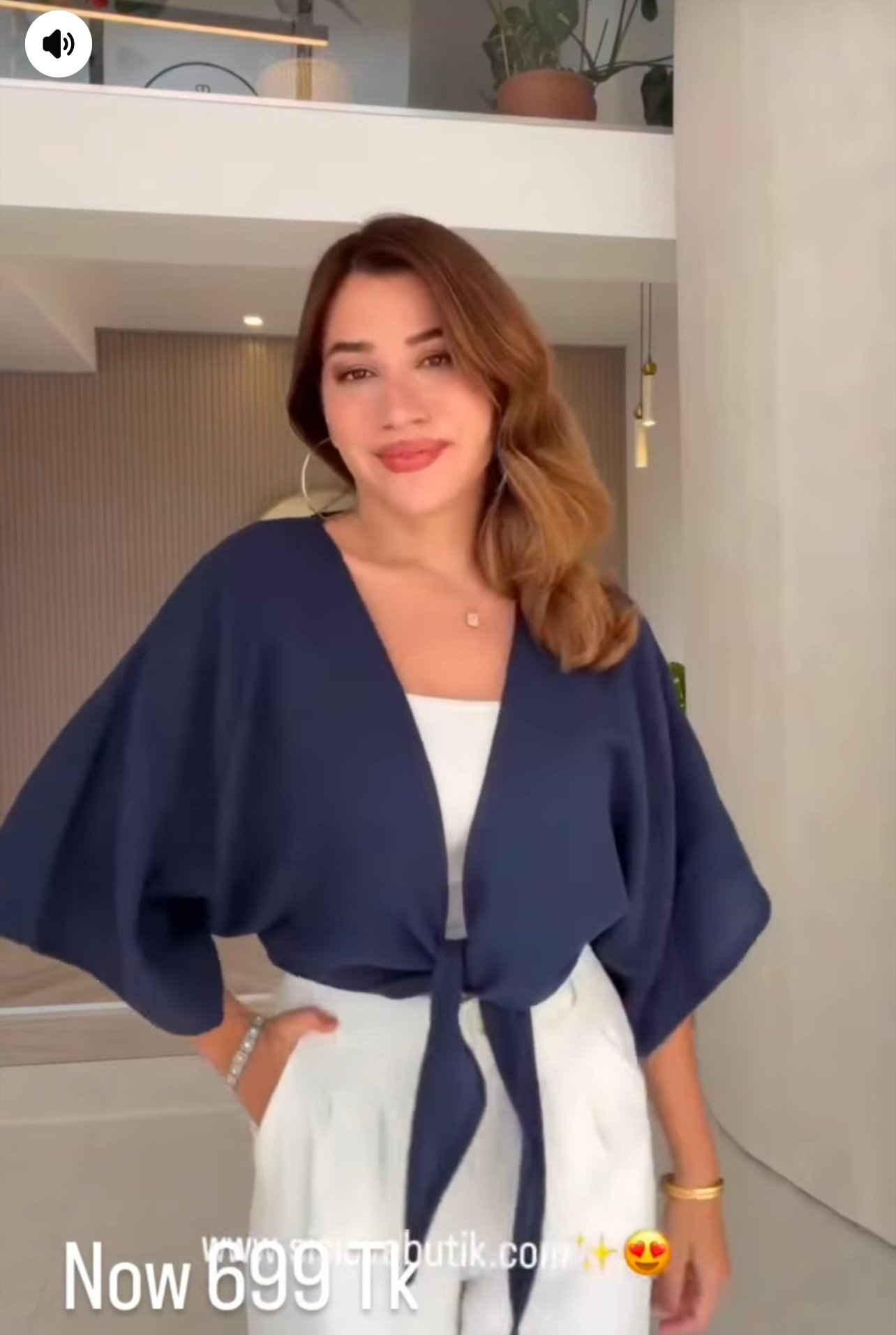 Cherry front knot top